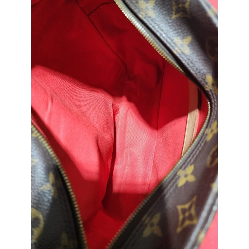 LOUIS VUITTON Monogram Canvas Naviglio Messenger/Crossbody Bag Brown
